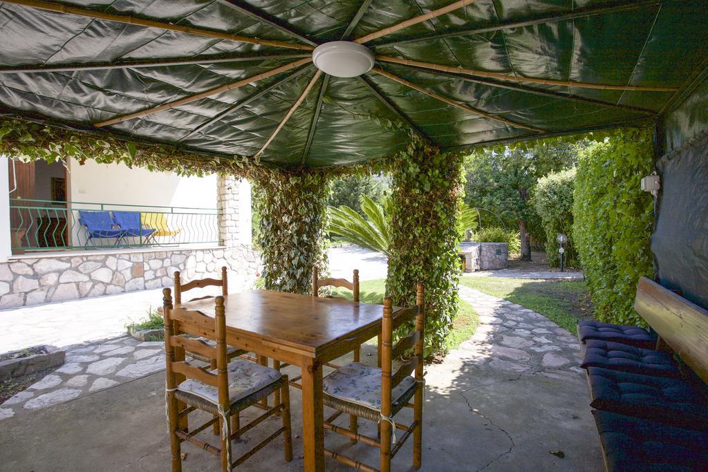 Villa Leo Портоферрайо Номер фото